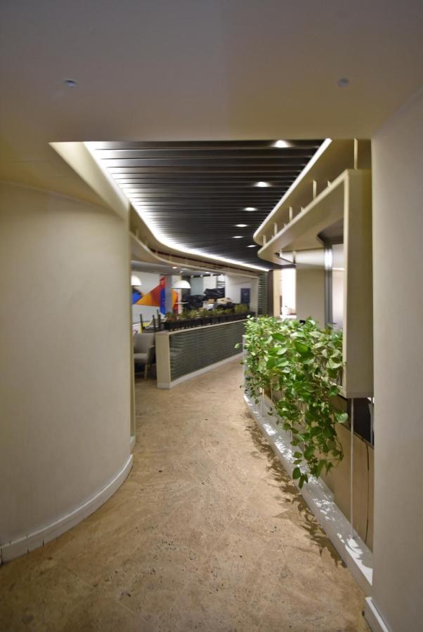 Armenak Apartment No 8, Abovyan Street Erévan Extérieur photo